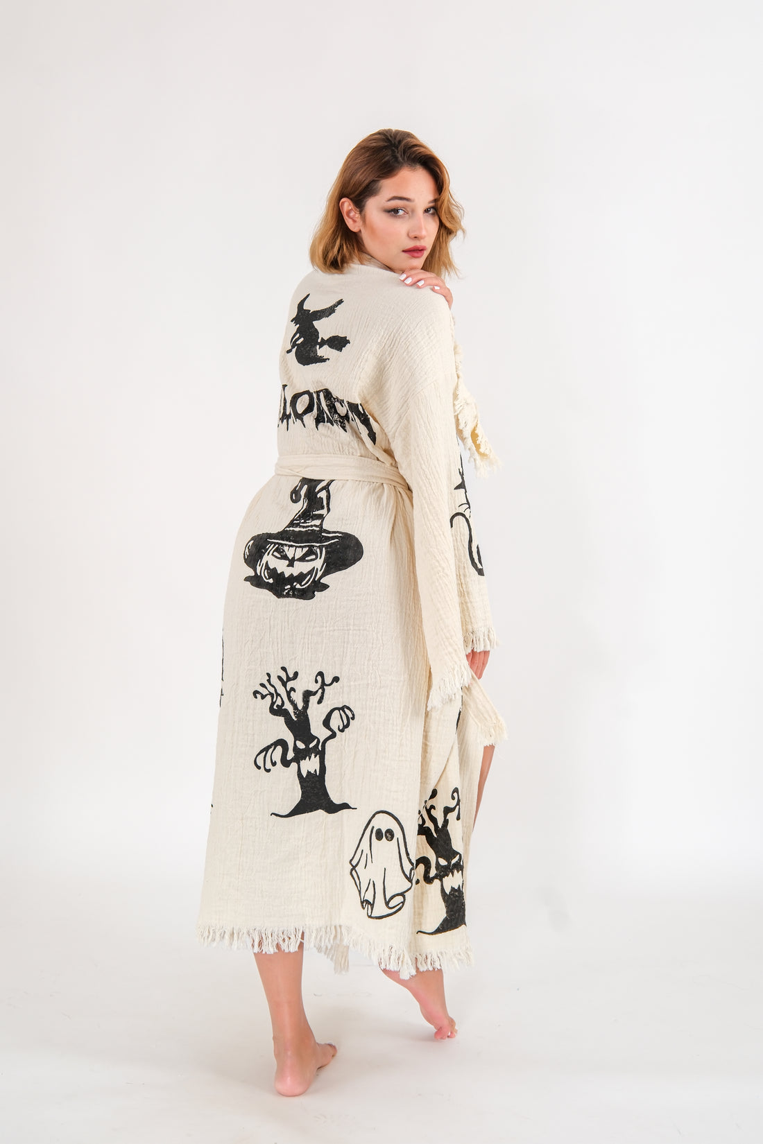 Hallowen  Patterned White Kimono